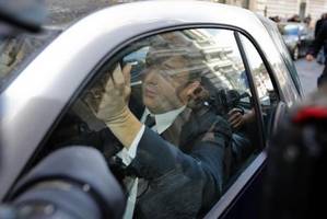 Italy's Renzi readies for power but faces daunting task